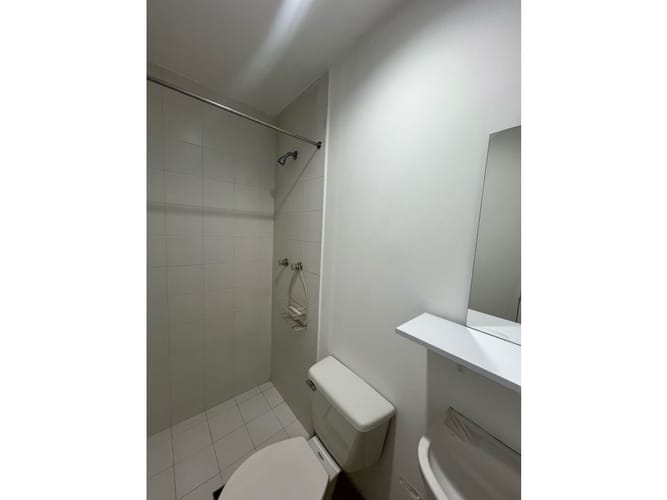 Apartamento de 2 alcobas en arriendo en San Lucas, Medellín, 180 m² · foto 10 de 24