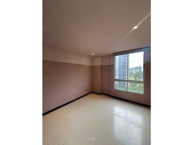 Apartamento de 2 alcobas en arriendo en San Lucas, Medellín, 180 m² · foto 12 de 24