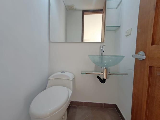 Apartamento de 3 alcobas en arriendo en Las Acacias, Medellín, 140 m² · foto 8 de 23