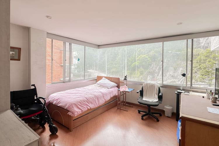 Apartamento de 3 alcobas en venta en Chicó Alto, Bogotá, 133 m² · foto 12 de 15