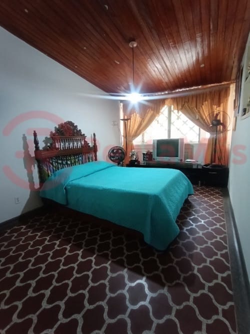 Casa de 7 alcobas en arriendo en San Luis, Cúcuta, 372 m² · foto 7 de 24