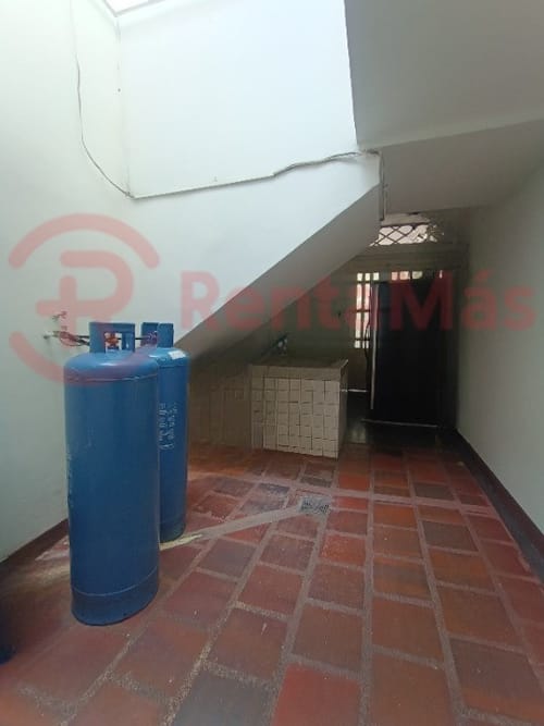 Casa de 7 alcobas en arriendo en San Luis, Cúcuta, 372 m² · foto 19 de 24