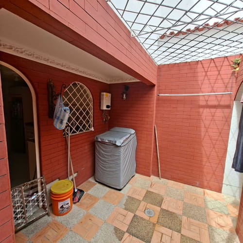 Casa de 4 alcobas en venta en El Tejar, Bucaramanga, 130 m² · foto 4 de 14