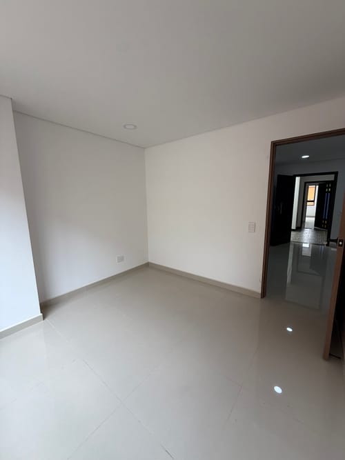 Apartamento de 2 alcobas en venta en El Carmen, Bogotá, 48 m² · foto 3 de 18