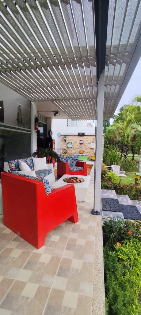 Casa de 3 alcobas en venta en El Cural, Ibagué, 234 m² · foto 3 de 24