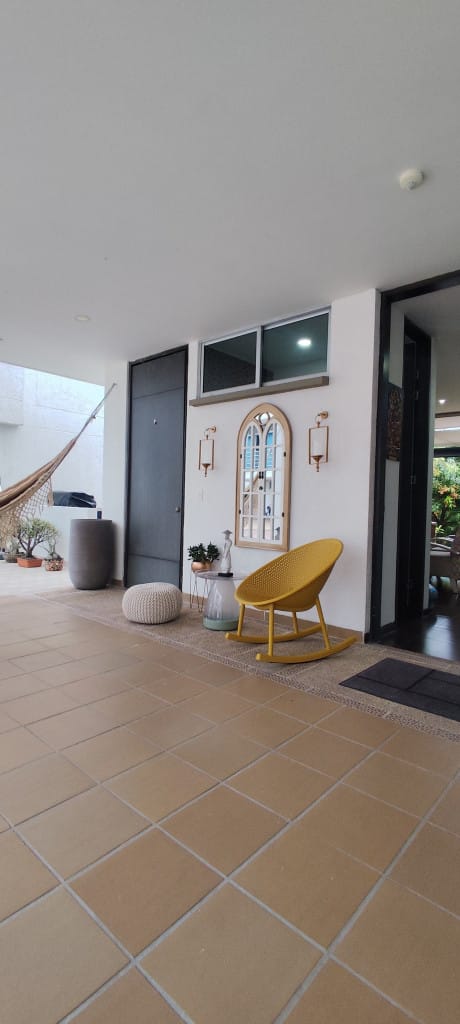Casa de 3 alcobas en venta en El Cural, Ibagué, 234 m² · foto 7 de 24