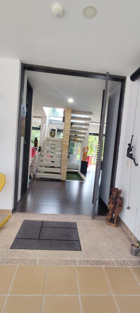 Casa de 3 alcobas en venta en El Cural, Ibagué, 234 m² · foto 8 de 24