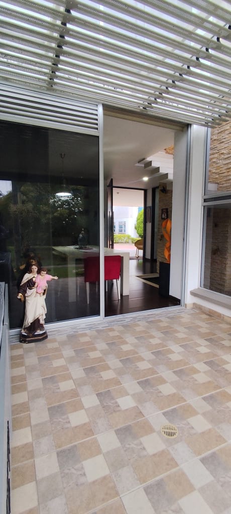Casa de 3 alcobas en venta en El Cural, Ibagué, 234 m² · foto 20 de 24