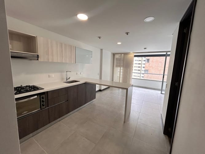 Apartamento de 1 alcoba en arriendo en Villa Carlota, Medellín, 45 m² · foto 10 de 16