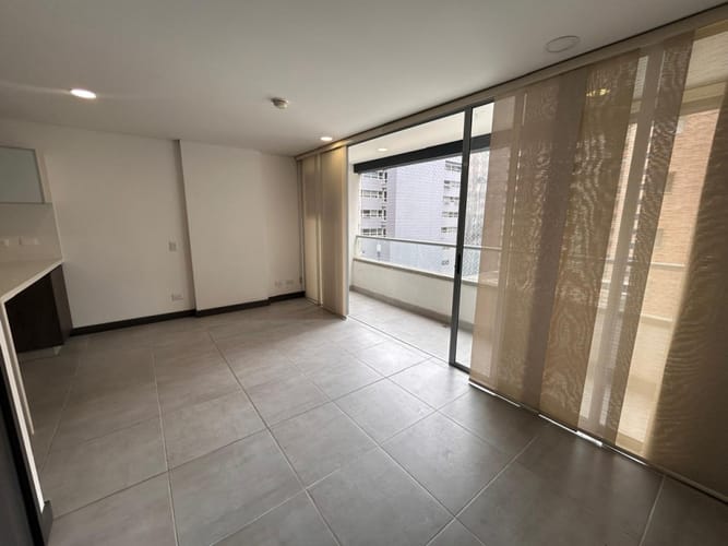 Apartamento de 1 alcoba en arriendo en Villa Carlota, Medellín, 45 m² · foto 13 de 16
