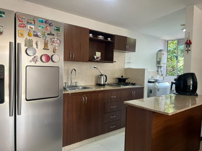 Apartamento de 2 alcobas en venta en Cumbres, Envigado, 58 m² · foto 4 de 15