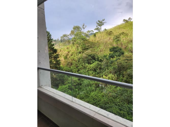 Apartamento de 3 alcobas en venta en Mesa, Envigado, 81 m² · foto 7 de 8