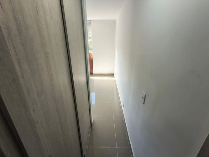 Apartamento de 2 alcobas en arriendo en Pe�As Blancas, La Estrella, 50 m² · foto 7 de 12