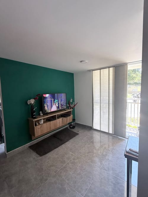 Apartamento de 2 alcobas en arriendo en Cabecera San Antonio De Prado, Medellín, 55 m² · foto 8 de 12