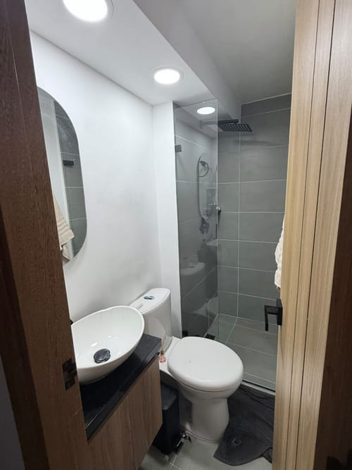 Apartamento de 2 alcobas en arriendo en Cabecera San Antonio De Prado, Medellín, 55 m² · foto 11 de 12