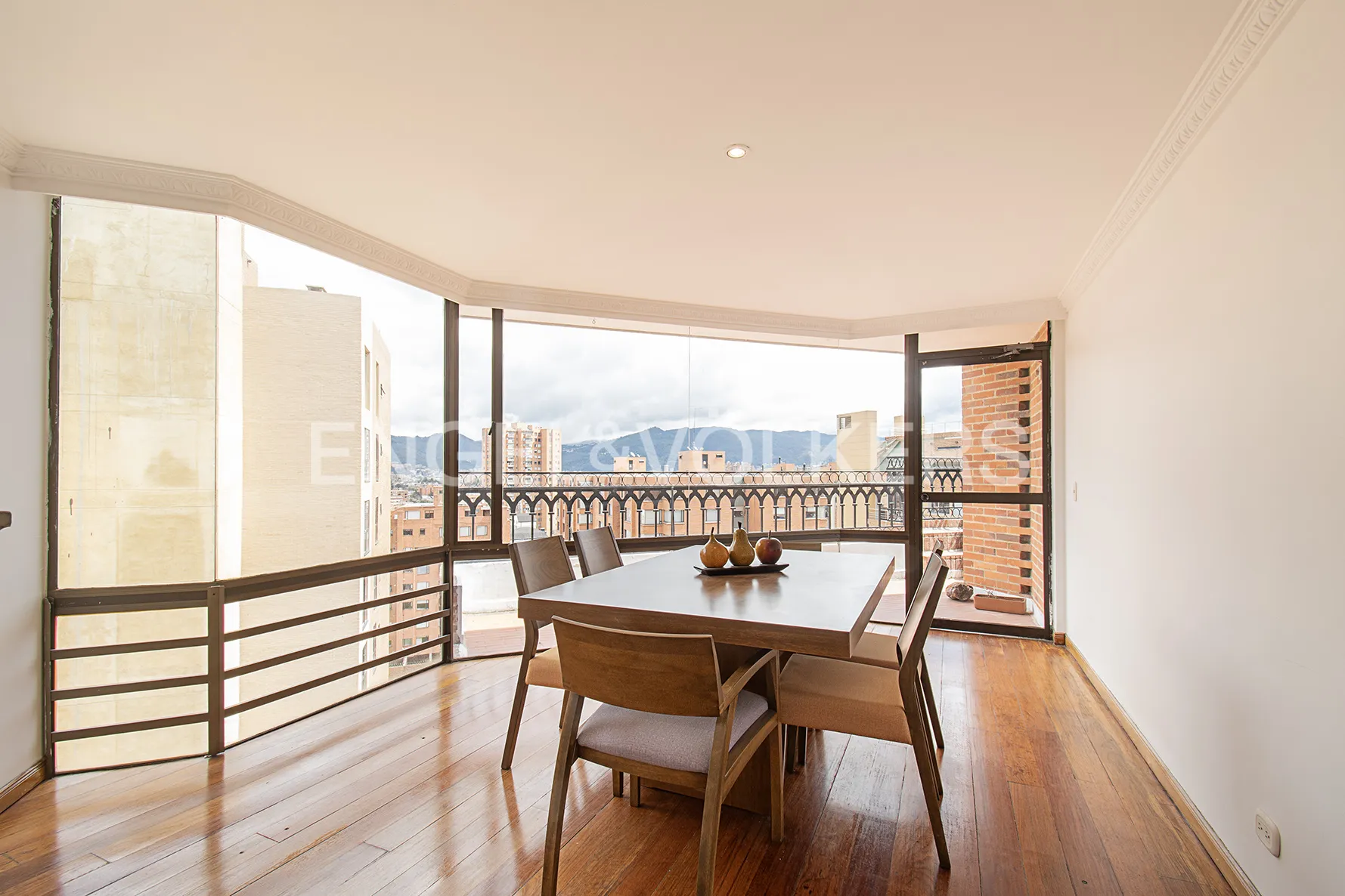 Apartamento en venta en Cerros De Niza, Bogotá · foto 5 de 20