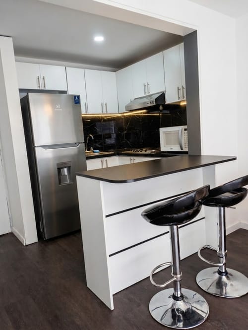 Apartaestudio en arriendo en Chico Norte, Bogotá, 32 m² · foto 3 de 14