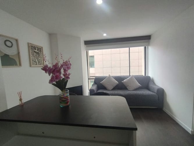 Apartaestudio en arriendo en Chico Norte, Bogotá, 32 m² · foto 9 de 14