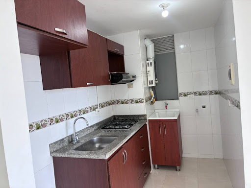 Apartamento en venta en Los Naranjos, Bogotá · foto 2 de 20