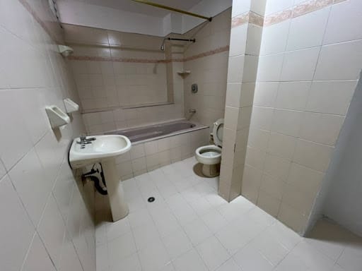 Casa de 4 alcobas en arriendo en El Velodromo, Medellín, 190 m² · foto 7 de 24