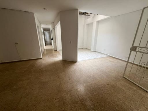 Casa de 4 alcobas en arriendo en El Velodromo, Medellín, 190 m² · foto 20 de 24