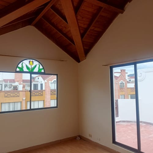 Casa de 5 alcobas en arriendo en Delicias Norte, Chía, 108 m² · foto 14 de 22
