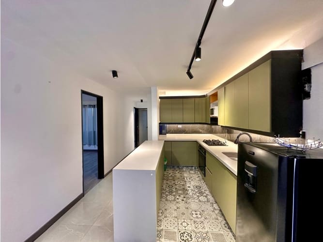 Apartamento de 4 alcobas en venta en Conquistadores, Medellín, 158 m² · foto 19 de 24