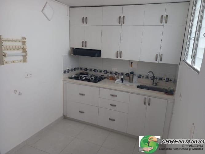 Casa de 3 alcobas en venta en Suramérica, Itagüí, 90 m² · foto 2 de 14