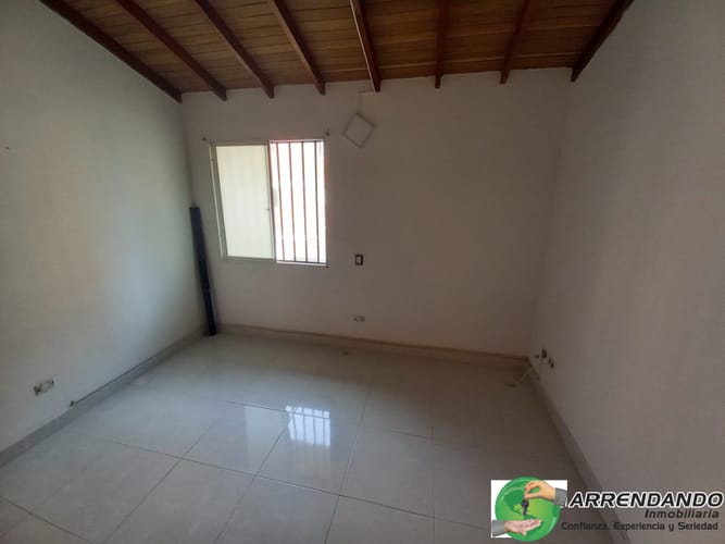 Casa de 3 alcobas en venta en Suramérica, Itagüí, 90 m² · foto 3 de 14