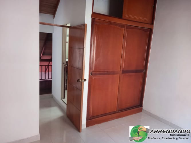 Casa de 3 alcobas en venta en Suramérica, Itagüí, 90 m² · foto 4 de 14