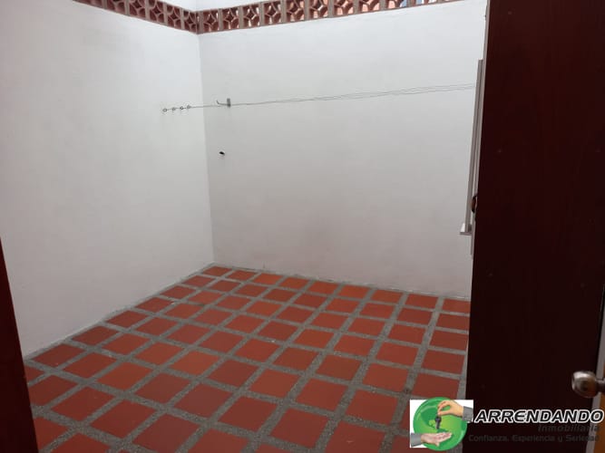 Casa de 3 alcobas en venta en Suramérica, Itagüí, 90 m² · foto 13 de 14