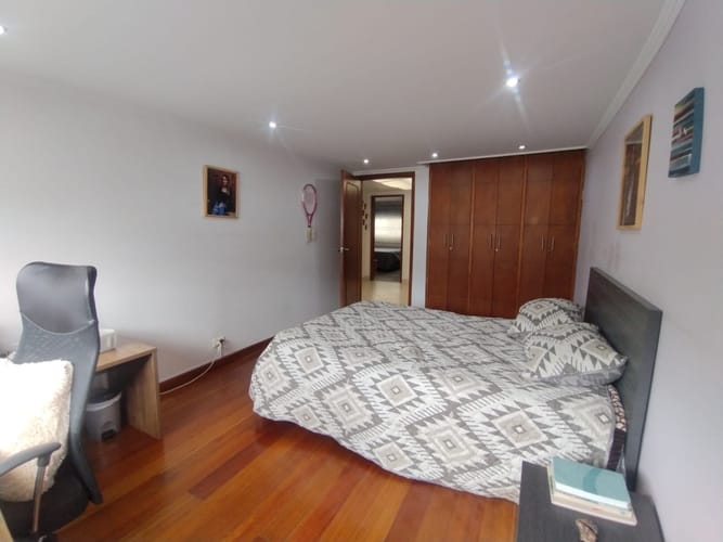 Casa de 5 alcobas en venta en Santa Monica, Bogotá, 163 m² · foto 12 de 19