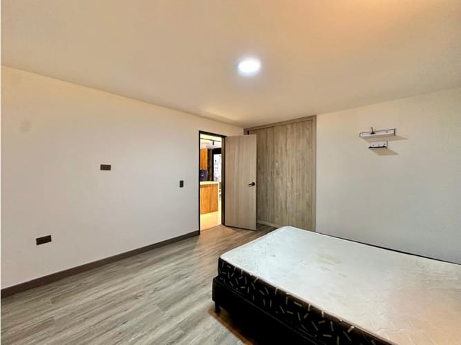 Apartamento de 4 alcobas en arriendo en Conquistadores, Medellín, 158 m² · foto 17 de 24