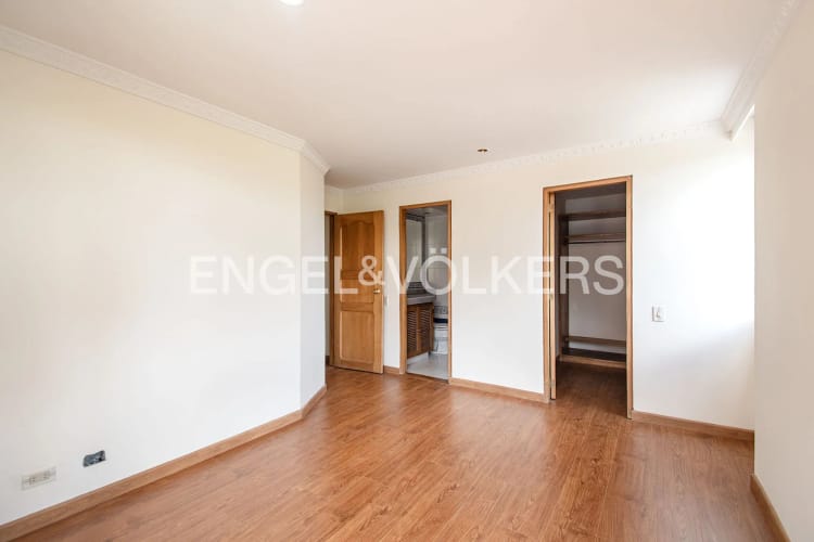 Apartamento de 3 alcobas en venta en Colina Campestre, Bogotá, 115 m² · foto 9 de 15