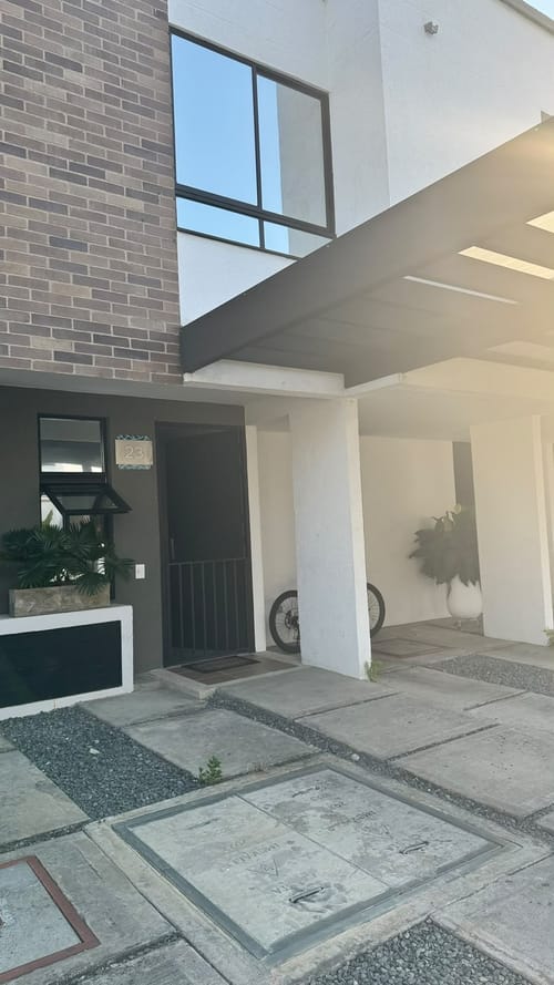 Casa de 3 alcobas en venta en El Castillo, Jamundí, 140 m² · foto 8 de 20