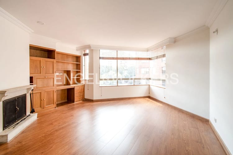 Apartamento de 3 alcobas en venta en Colina Campestre, Bogotá, 115 m² · foto 3 de 15