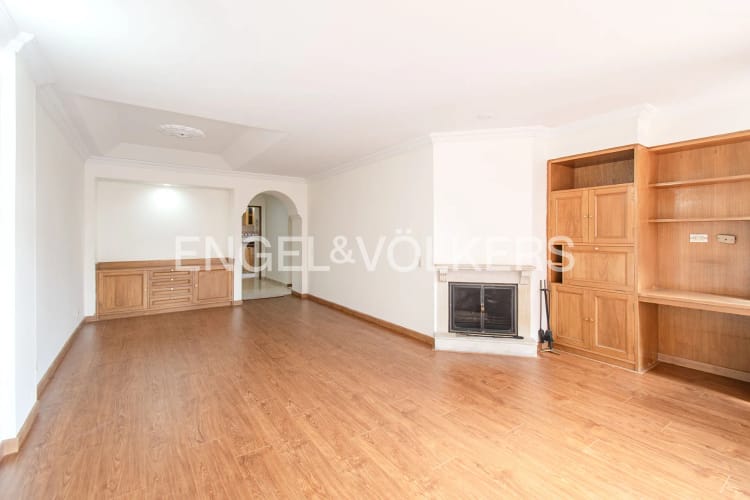 Apartamento de 3 alcobas en venta en Colina Campestre, Bogotá, 115 m² · foto 2 de 15