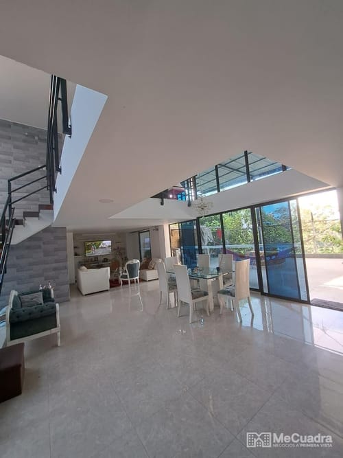 Casa de 3 alcobas en venta en Balconcitos, Bucaramanga, 215 m² · foto 5 de 19