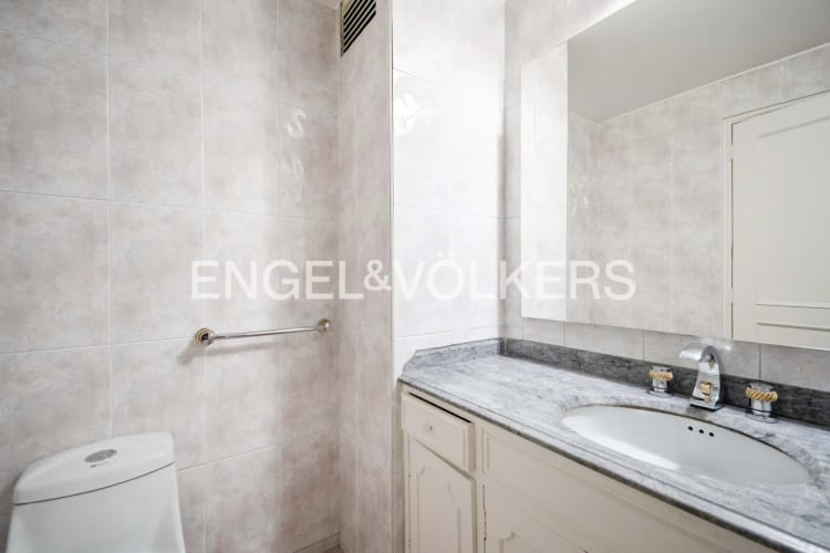 Apartamento en venta en Los Rosales, Bogotá · foto 8 de 12