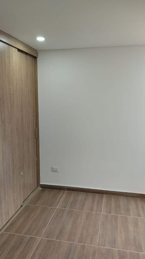 Apartamento de 3 alcobas en arriendo en La Prosperidad, Madrid, 47 m² · foto 2 de 9