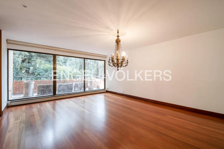 Apartamento de 5 alcobas en venta en Los Rosales, Bogotá, 450 m² · foto 6 de 22