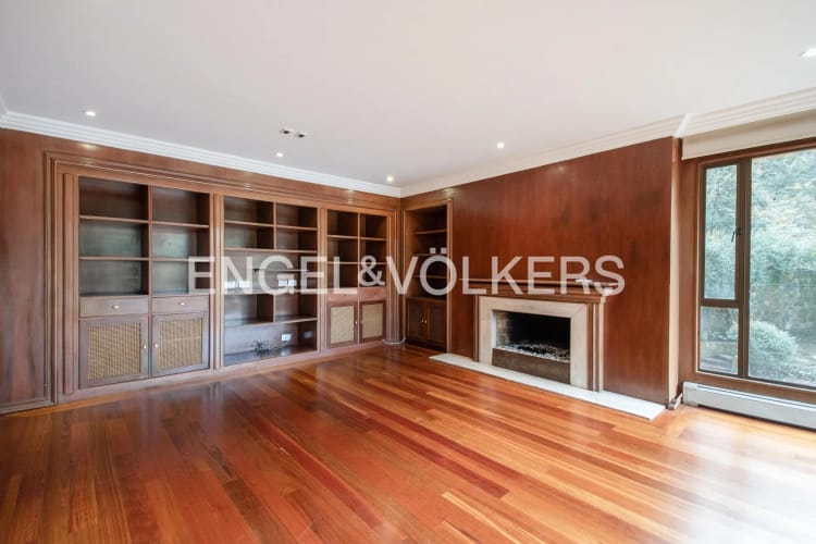 Apartamento de 5 alcobas en venta en Los Rosales, Bogotá, 450 m² · foto 3 de 22
