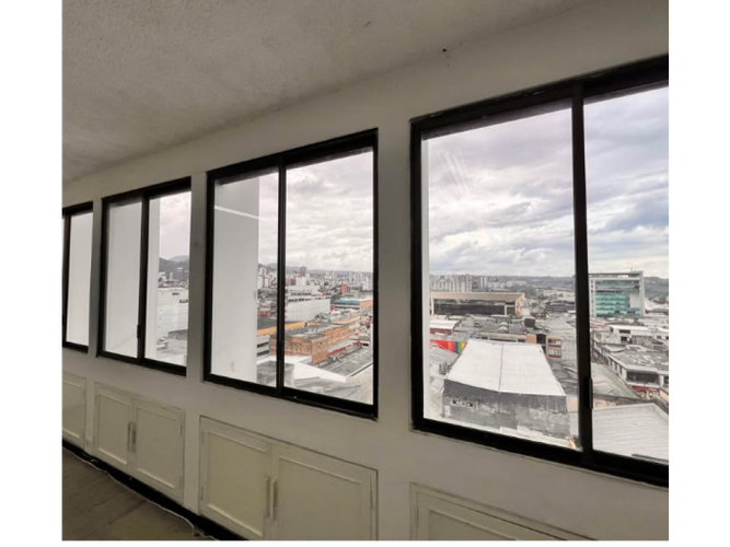 Oficina en arriendo en San Jose, Pereira, 50 m² · foto 2 de 3