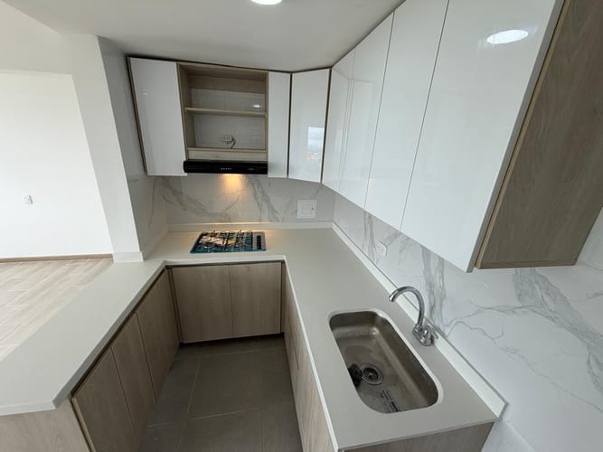 Apartamento de 2 alcobas en arriendo en San Pedro, Madrid, 52 m² · foto 9 de 19