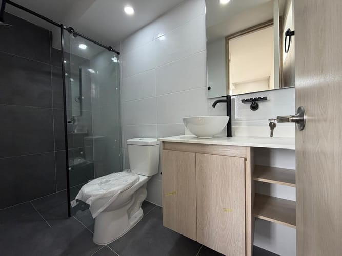 Apartamento de 2 alcobas en arriendo en San Pedro, Madrid, 52 m² · foto 13 de 19