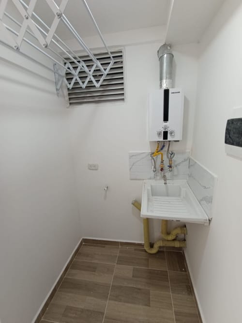 Apartamento de 1 alcoba en arriendo en Bosa Nova, Bogotá, 35 m² · foto 11 de 12