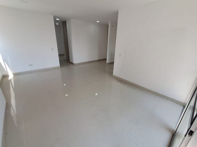 Apartamento de 3 alcobas en arriendo en Monteazul, Sabaneta, 76 m² · foto 3 de 20