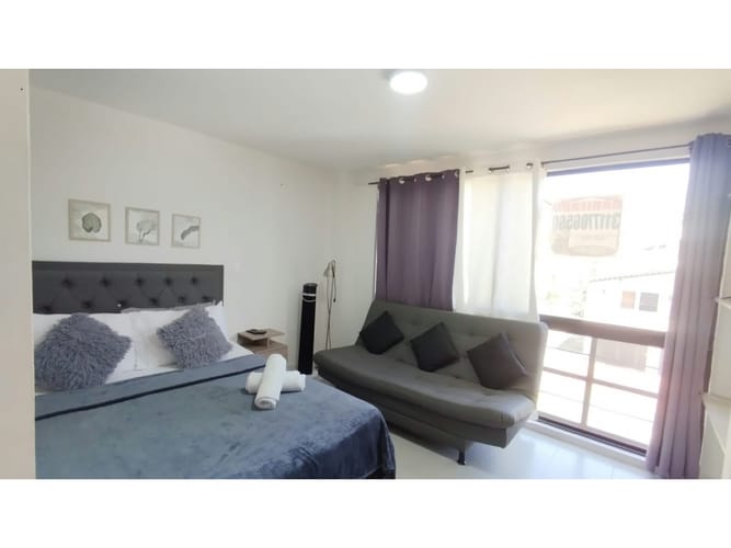 Apartaestudio en arriendo en Miravalle, Medellín, 36 m² · foto 2 de 10