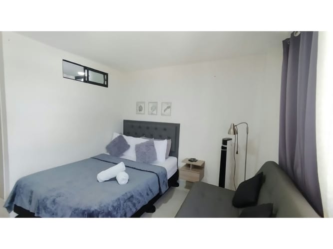 Apartaestudio en arriendo en Miravalle, Medellín, 36 m² · foto 3 de 10