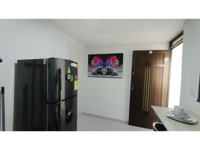 Apartaestudio en arriendo en Miravalle, Medellín, 36 m² · foto 5 de 10